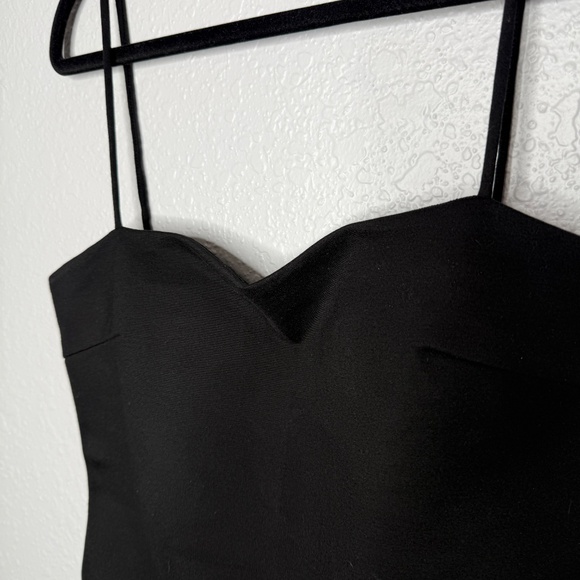 Love Bonito Black tank to with  padding & thin straps size 8 -cp - Picture 3 of 5